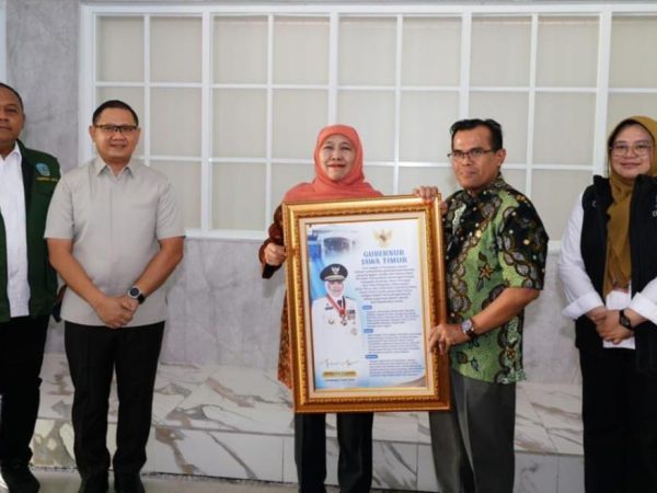 Kunjungan Gubernur Jawa Timur untuk Melakukan Peninjauan SPMB Jatim 2026 di SMAN 9 Surabaya